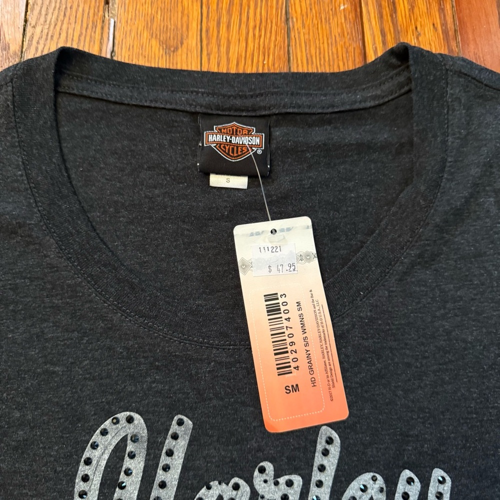 Women’s Harley-Davidson Bedazzled T-Shirt - Picture 3 of 10